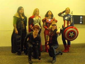 Dallas Comic Con- Reverse gender Avengers (800x600)